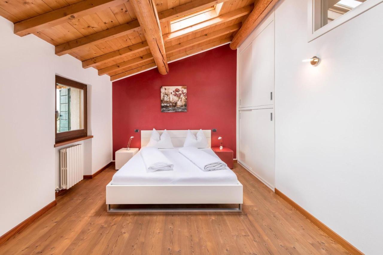 Vila Casa Rustico Costermano Exteriér fotografie